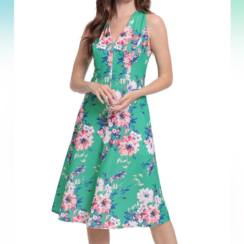 NWT London Times Guest of the Garden Party Green V-Neck Floral Dress